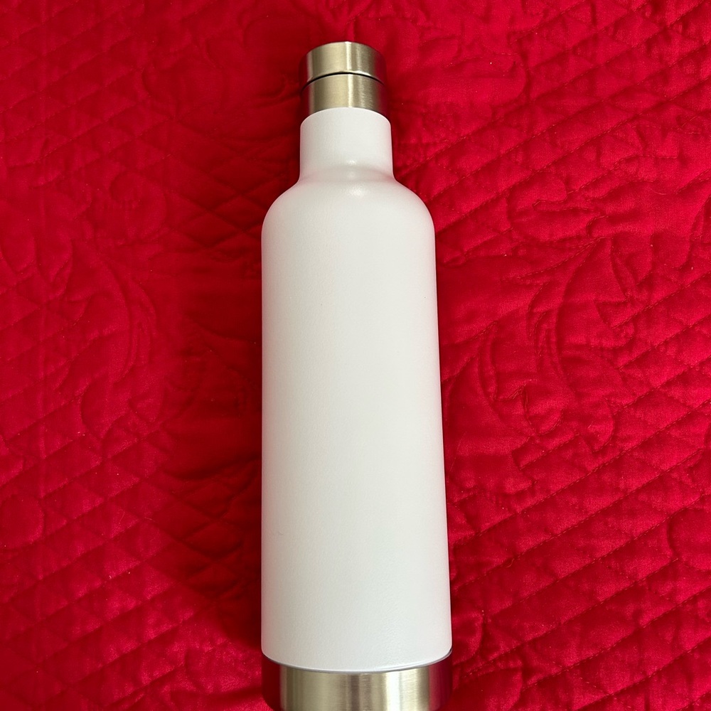New H2O Go 25 oz stainless water bottle